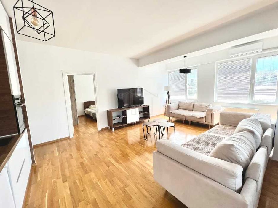 Дава се под наем Тристаен апартамент в Пловдив, Кючук Париж - 81 кв.м за 270.3 € - Снимка #1