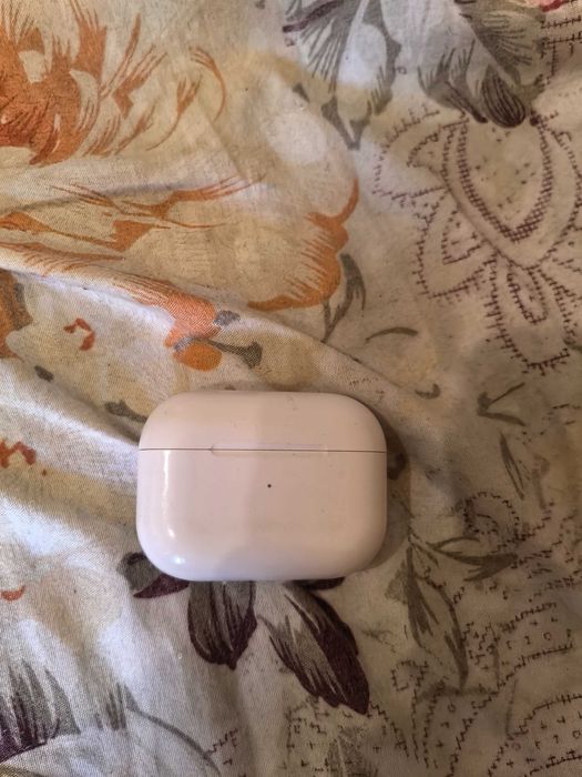 Airpods Pro 2 хорошее состояние
