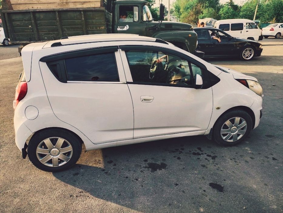 Спарк сотилади 2011 йил