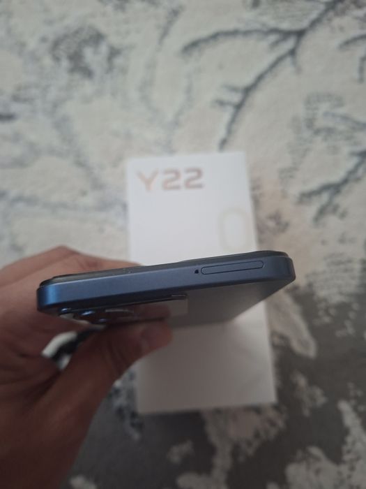 Vivo y 22 sotiladi
