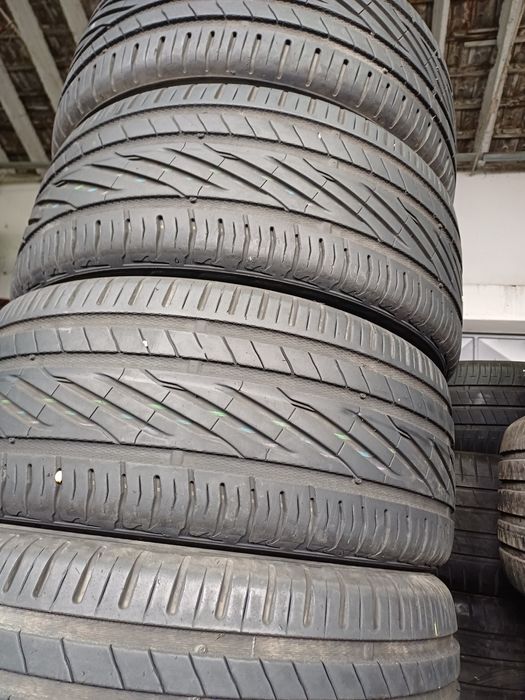 Гуми 235/45/17 Унироял