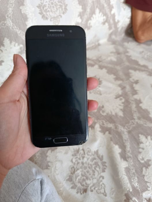 Продам Самсунг..