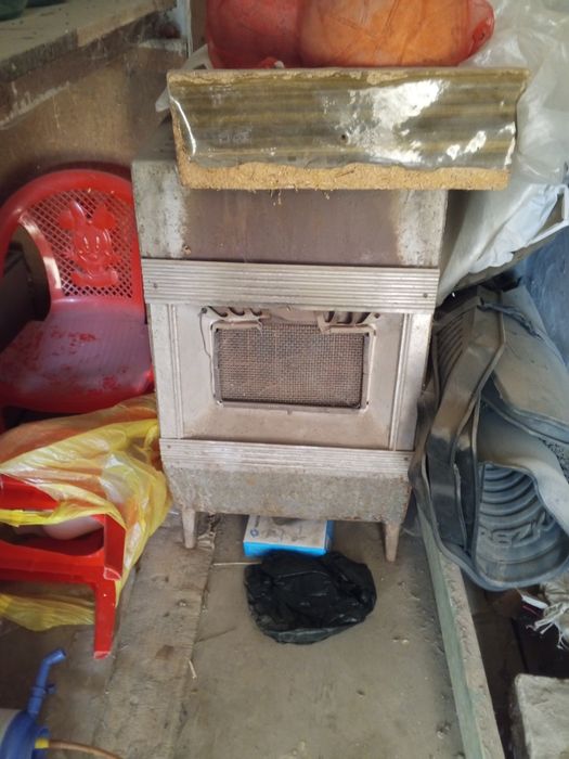 Напольный газовый обогреватель