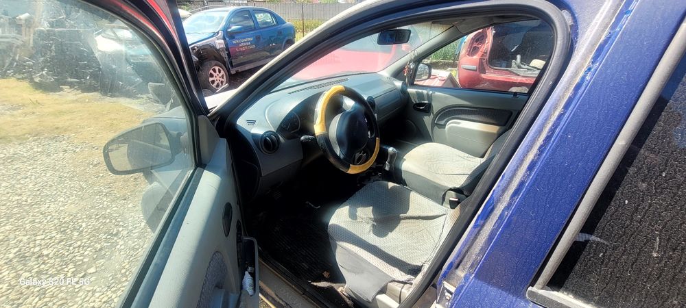 Dezmembrari dacia Logan