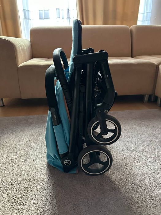 Бебешка количка cybex beezy