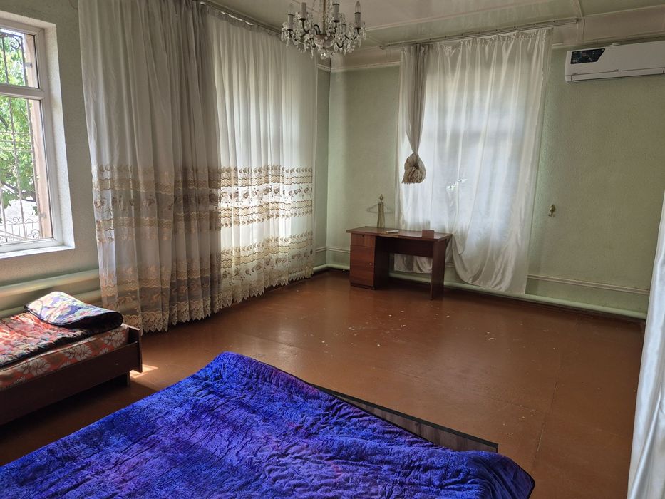 Arenda Yunusobod gvardiyevski hovli ijaraga ful komplekt 2 sanuzel 

8