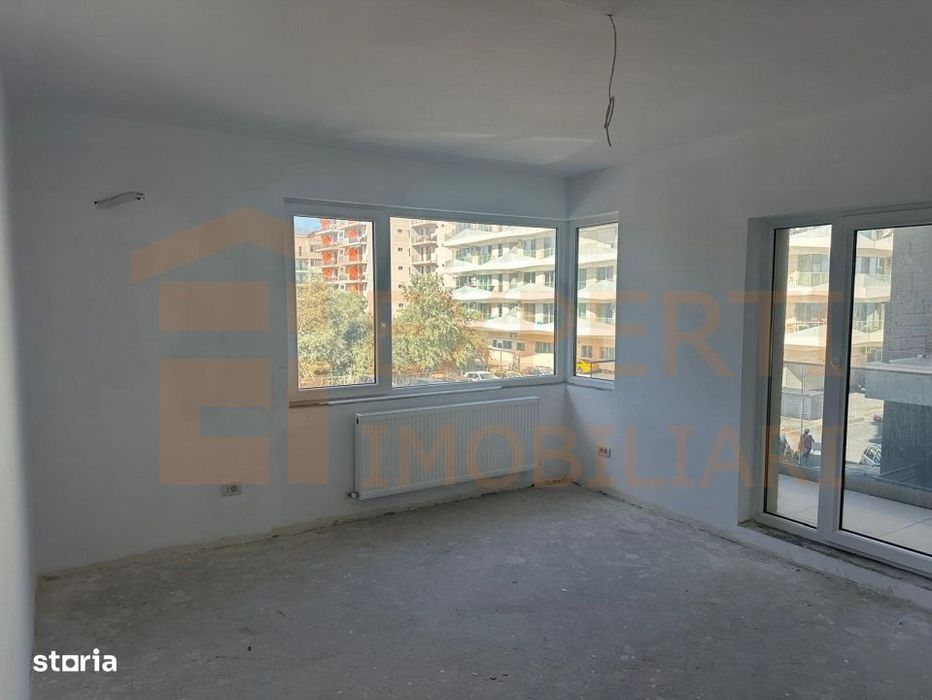 Apartament 2 camere de vanzare | in zona Mamaia Nord | La 30 m de prom — fotografia 3