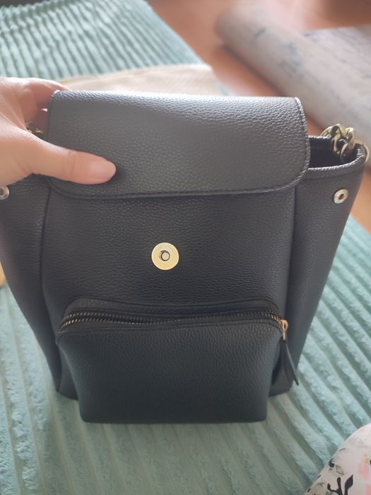 Продам рюкзак сумочку дешево!