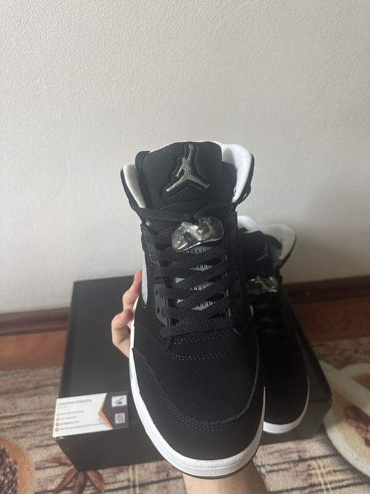 Air Jordan 5 Retro Oreo (2013)