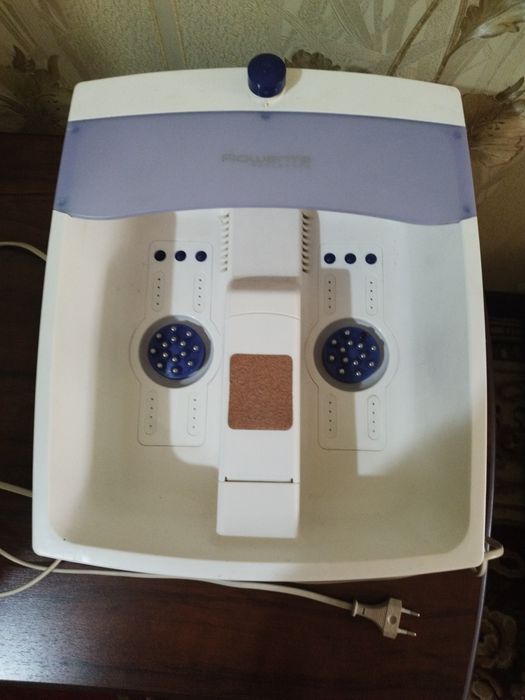 Электрической ванна для ног срочно Сотилади.