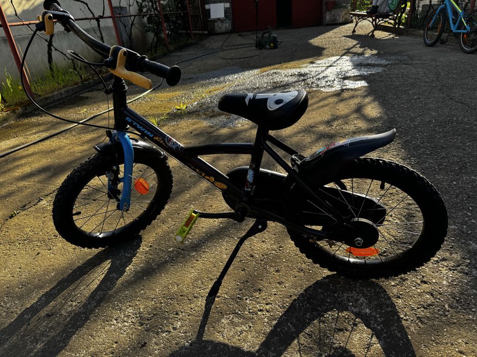 Bicicleta B’twin, roti de 16”
