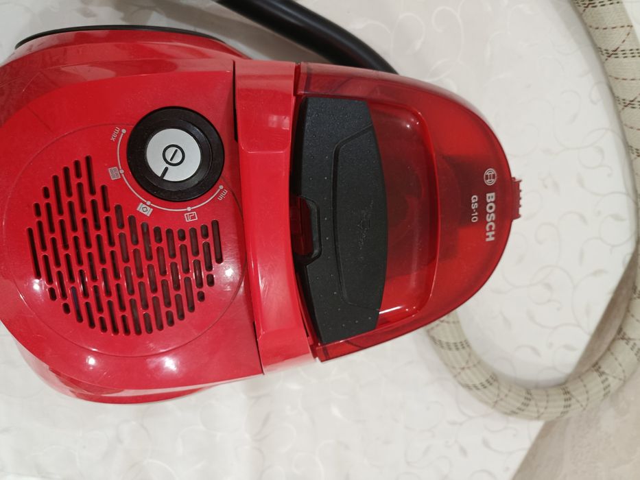 Продам пылесос BOSCH