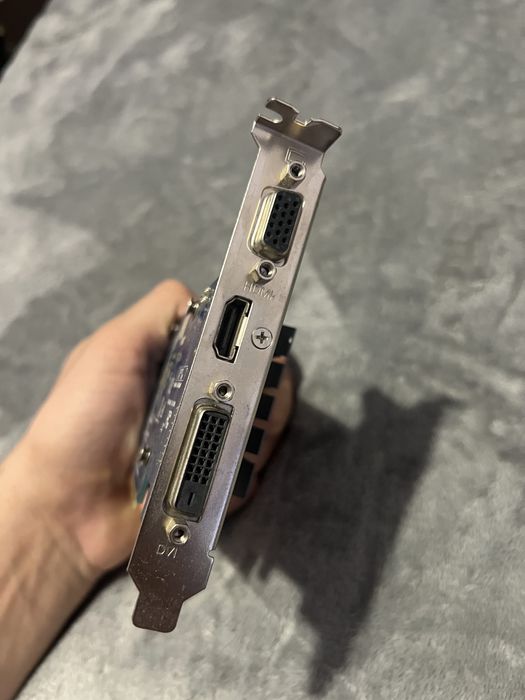 Placa video Nvidia GT710 2gb