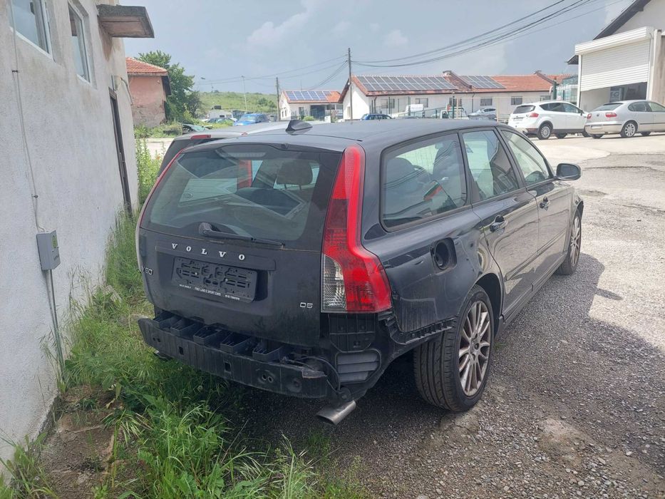 Volvo V50,  D5 Волво В50, Д5 на части! 
Юли 2008, Комби