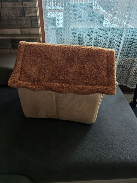 Къщичка за котки