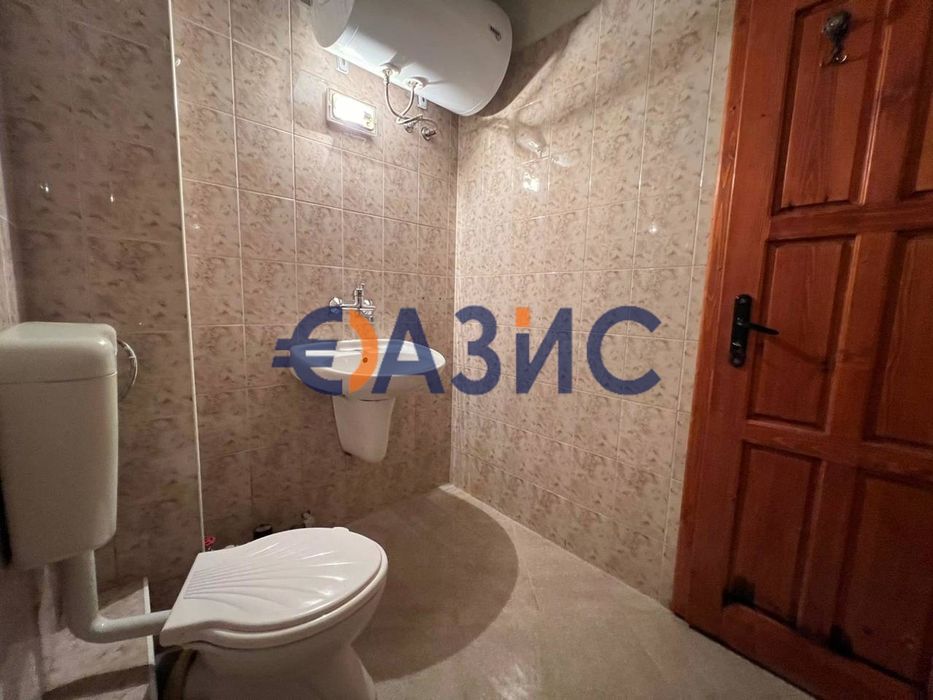 Продава се Двустаен апартамент в Созопол - 70 кв.м за 1275 €/кв.м - Снимка #13