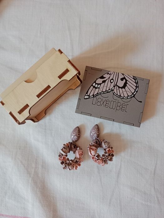 Продам бижутерию