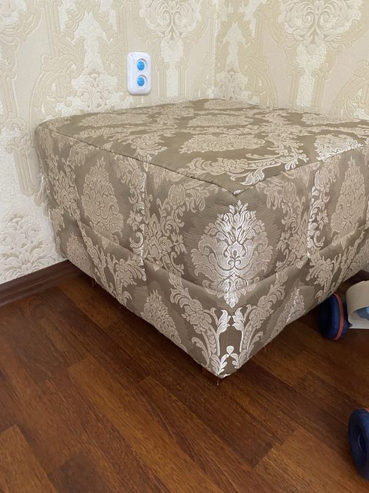 Продам мягкий пуфик