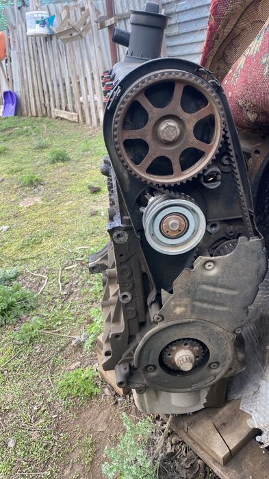 Двигатель 1,6 BSE BSF