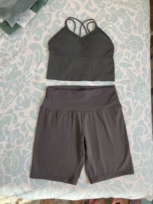 Одежда для фитнеса разная