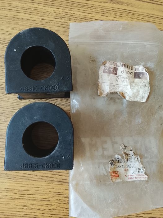 Продам втулку переднюю стабилизатор