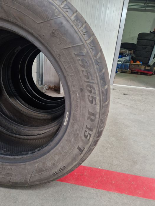 Vand cauciucuri 195/65/15