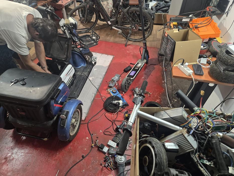 Reparatii Trotinete | Scutere  Electrice București