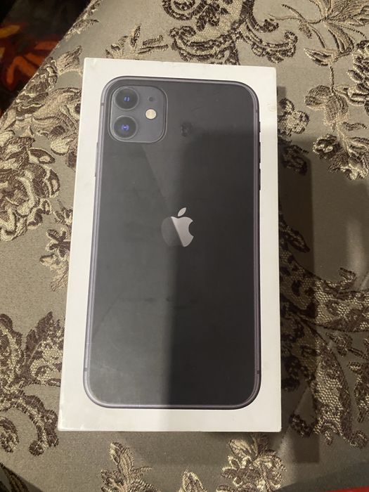 iPhone 11    На 128гб