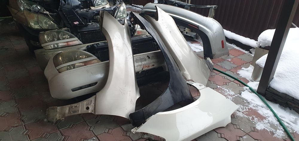 Бампера на лексус рх 300,330.