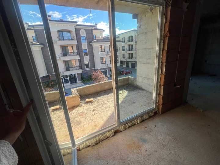 Тристаен апартамент в Остромила 105 кв.м.