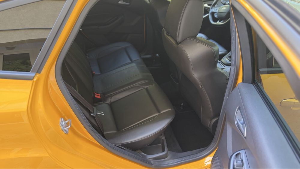 Продавам Ford Focus ST