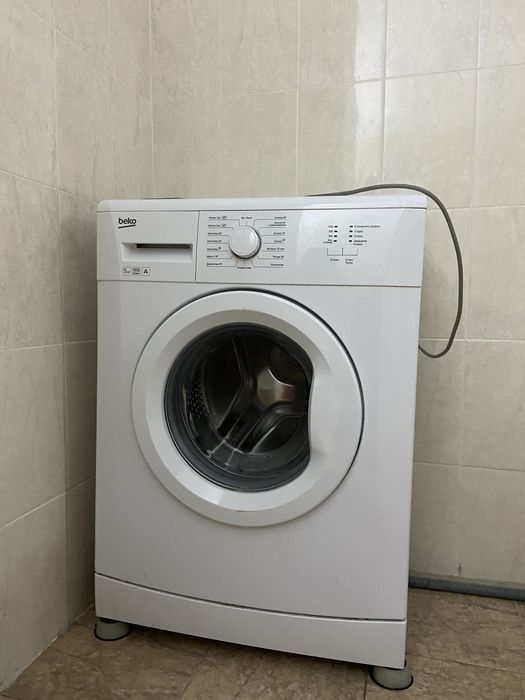 Продается б/у стиральная машинка beko
