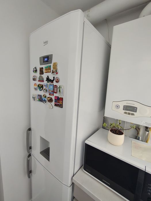 Combina frigorifica BEKO