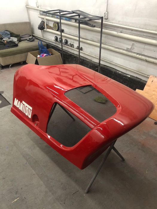 Капот на погрузчик manitou mlt