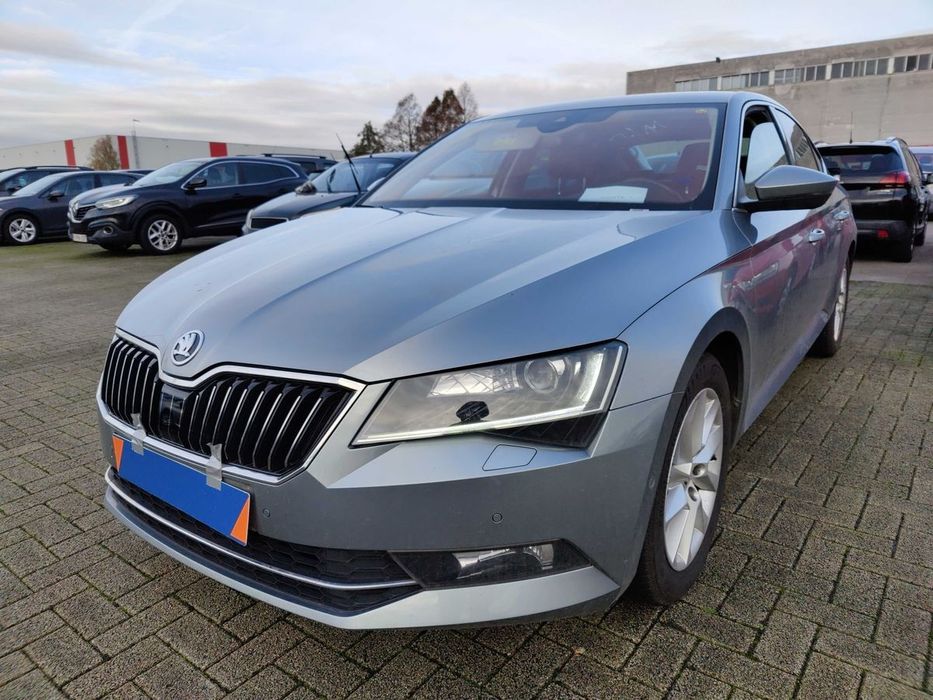 Skoda Superb Skoda Superb  1.5 TSI ACT