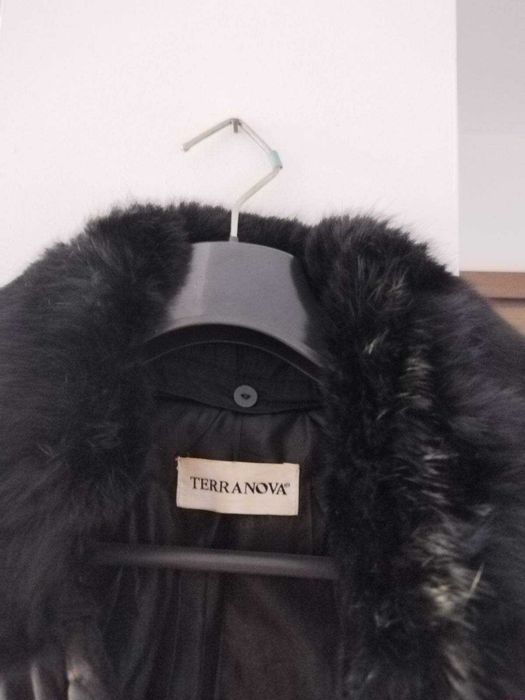 Дълго зимно палто Terranova с пухена подплата и косъм яка
