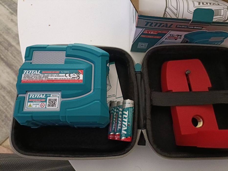 Nivela laser Total 0-18m , suport magnetic