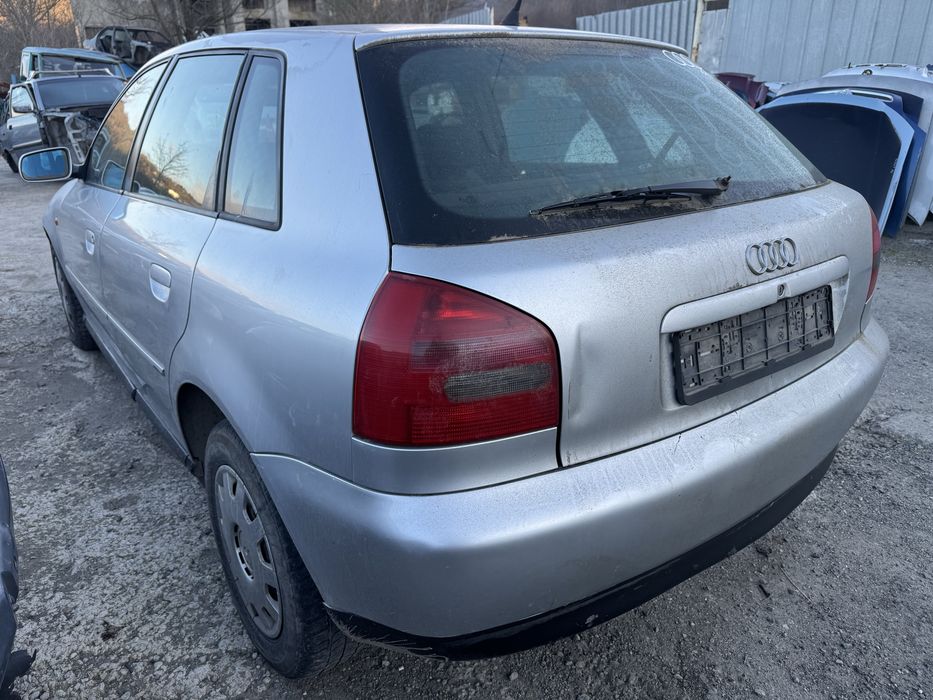 Audi A3 1.6i 101hp 2000г На Части