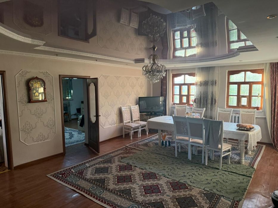 Разборга уй сатылады