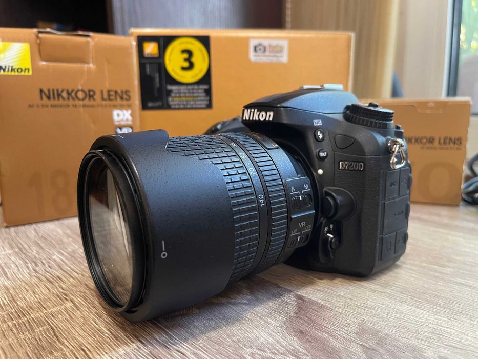 Nikon D7200 + 2 obiective - 15.000 Cadre