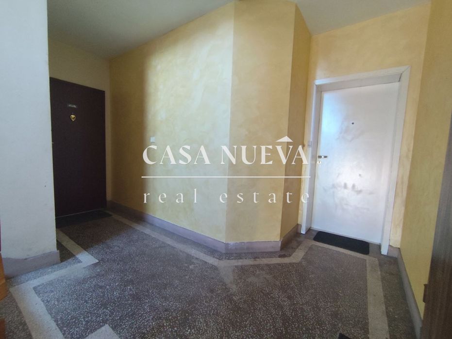 Двустаен апартамент в гр. Перник, кв. Ралица