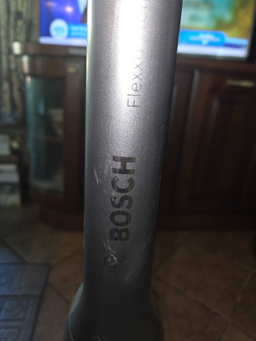 Безкабелна прахосмукачка Bosch flexxo 4 28w lithium power
