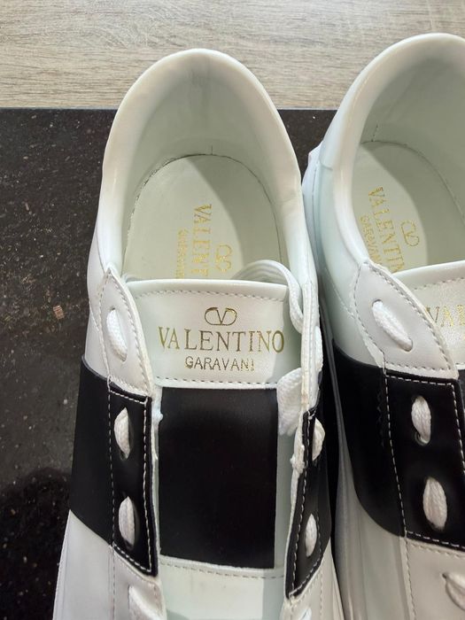 Papuci/Shoes Valentino Garvani