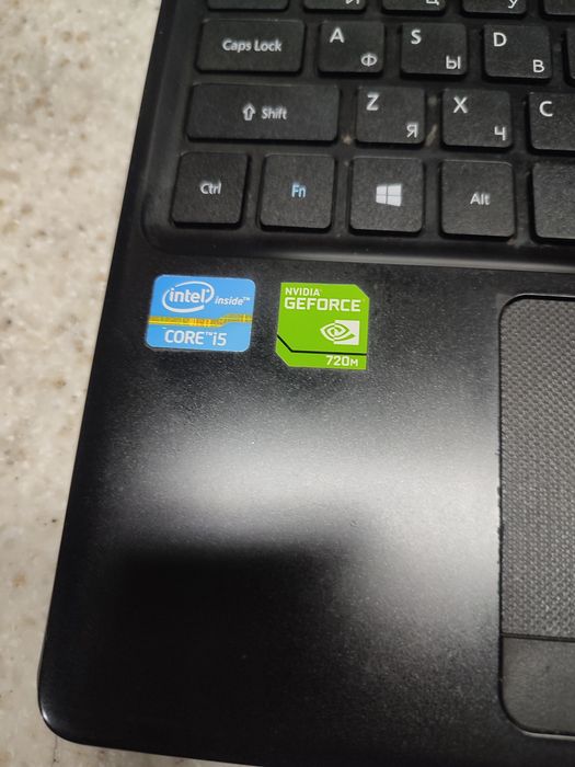 Ноутбук Acer aspire E1 -570g