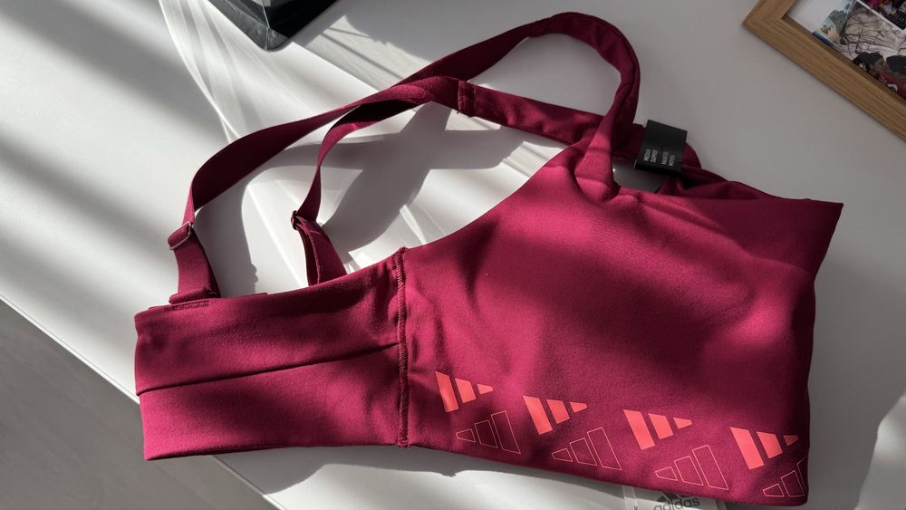 Vand bustiera Adidas -NOUA