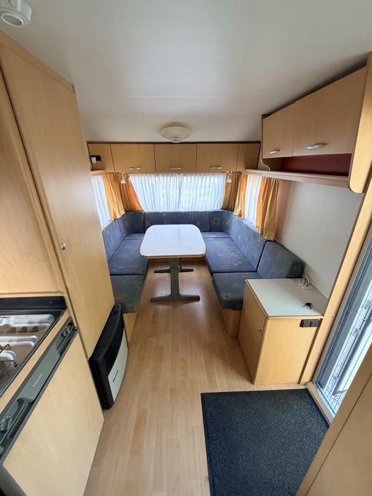 Rulota Delta 3900 EK,an 2002,2-3 pers,Mover,baie ,wc fix