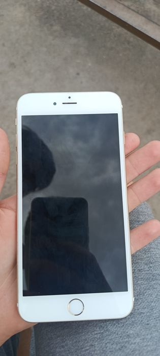 Телефон iPhone 6 plus