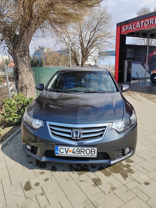 Honda Accord 2.0 V-tec