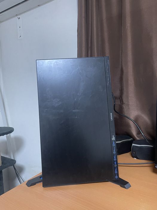 Monitor lenovo legion y25-25 defect