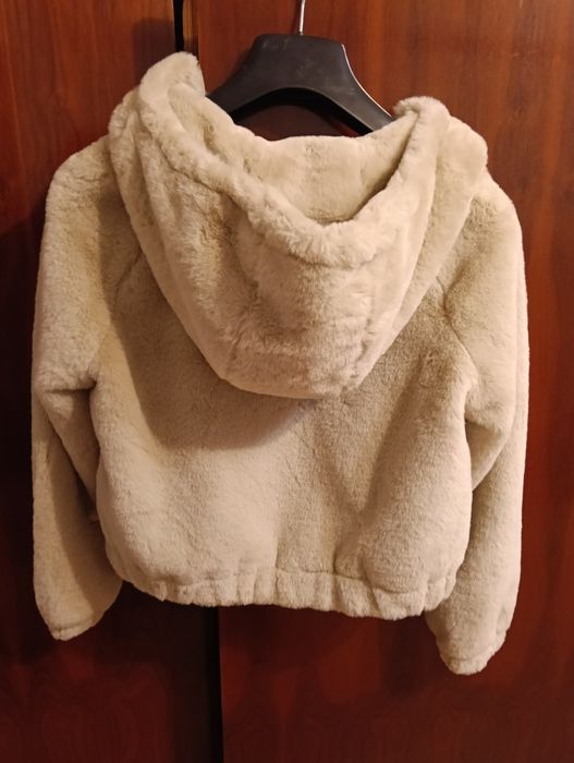 Haină damă  Pull&Bear, cuprinde până la mărimea XL